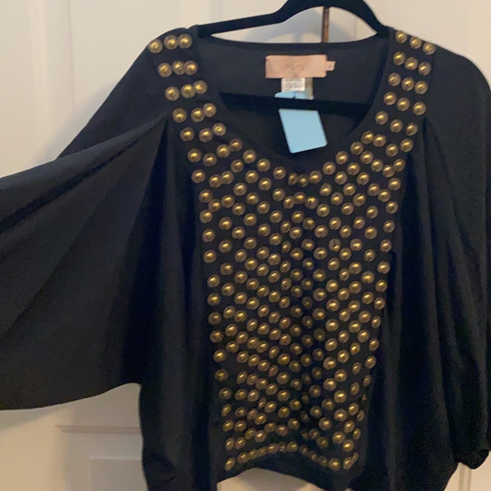 Vintage black embroidered shirt!